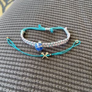 2 adjustable lacrosse bracelets